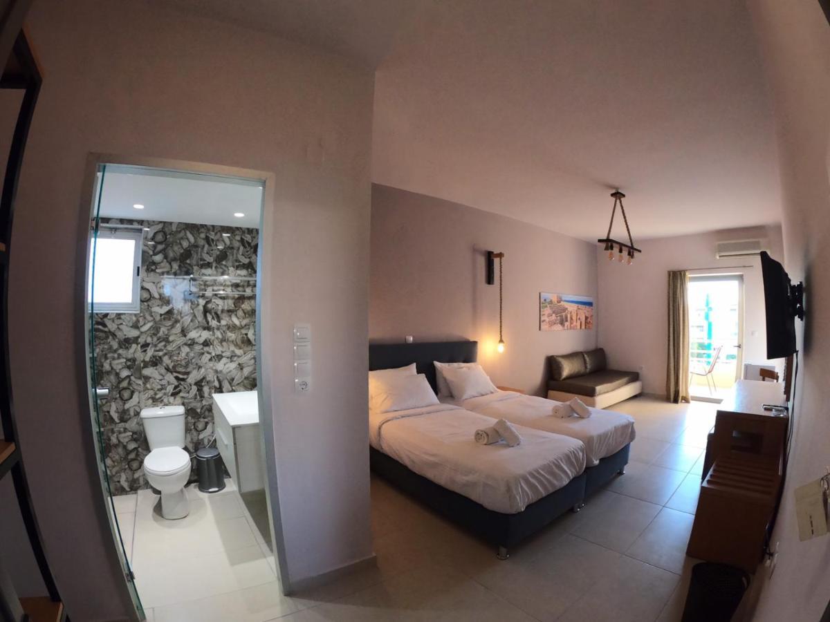 Dioni Hotel Adelianos Kampos Luaran gambar