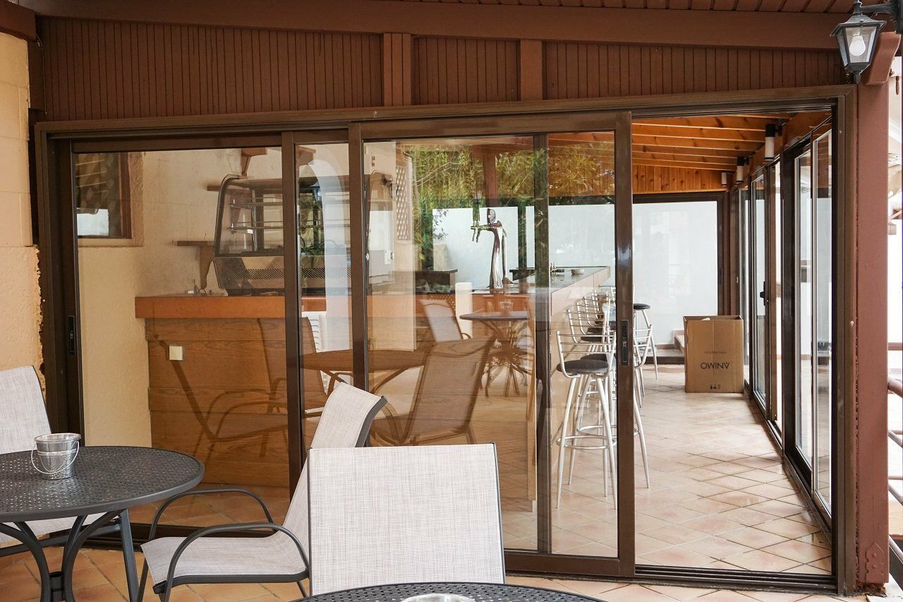 Dioni Hotel Adelianos Kampos Luaran gambar